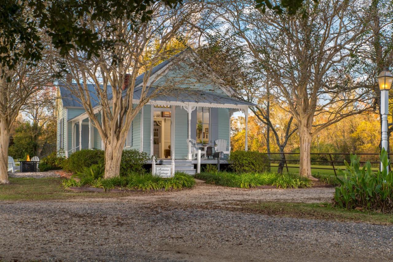 Maison D'Memoire Bed & Breakfast Cottages Rayne 外观 照片