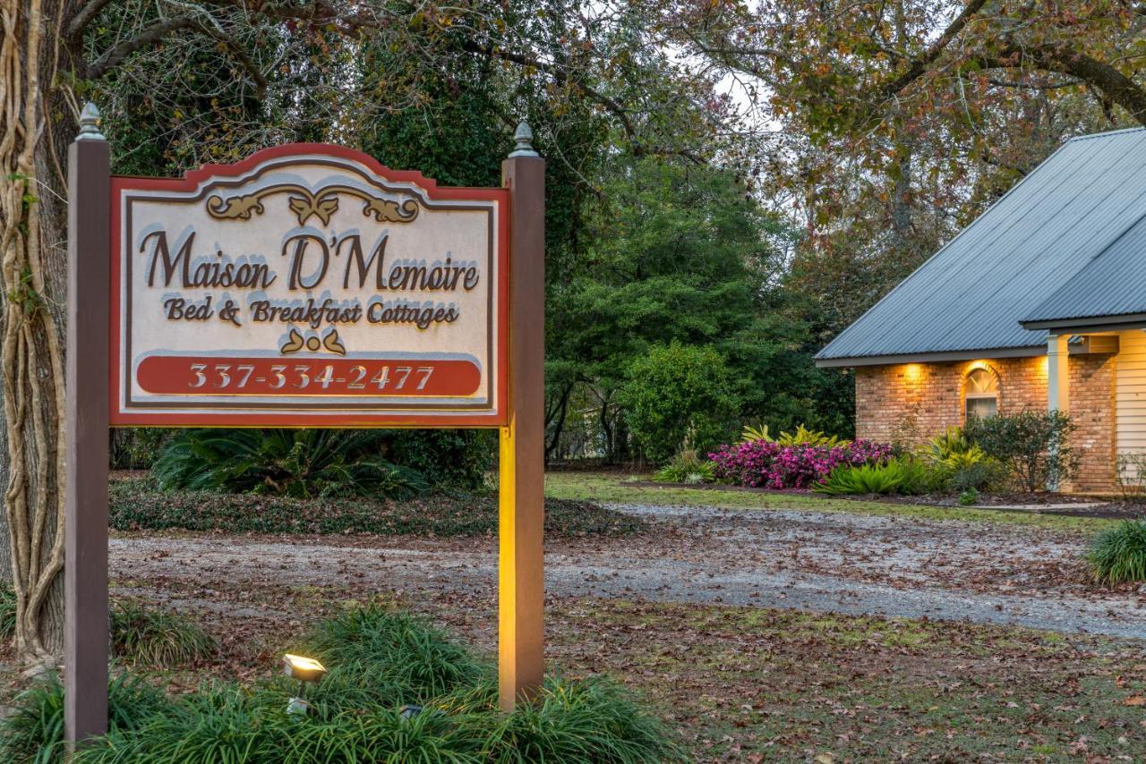 Maison D'Memoire Bed & Breakfast Cottages Rayne 外观 照片