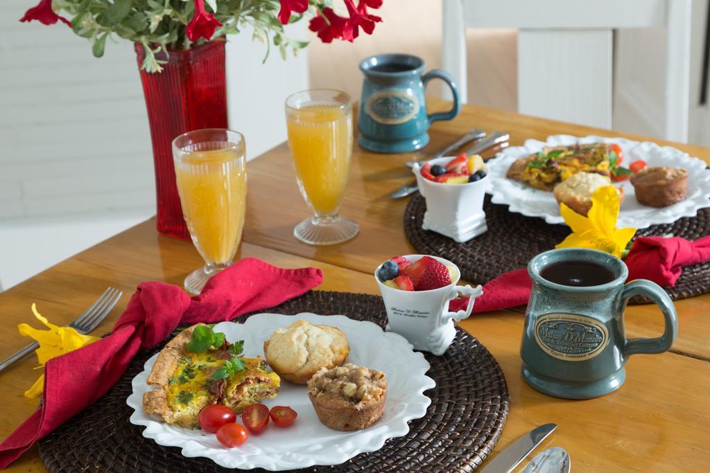 Maison D'Memoire Bed & Breakfast Cottages Rayne 外观 照片